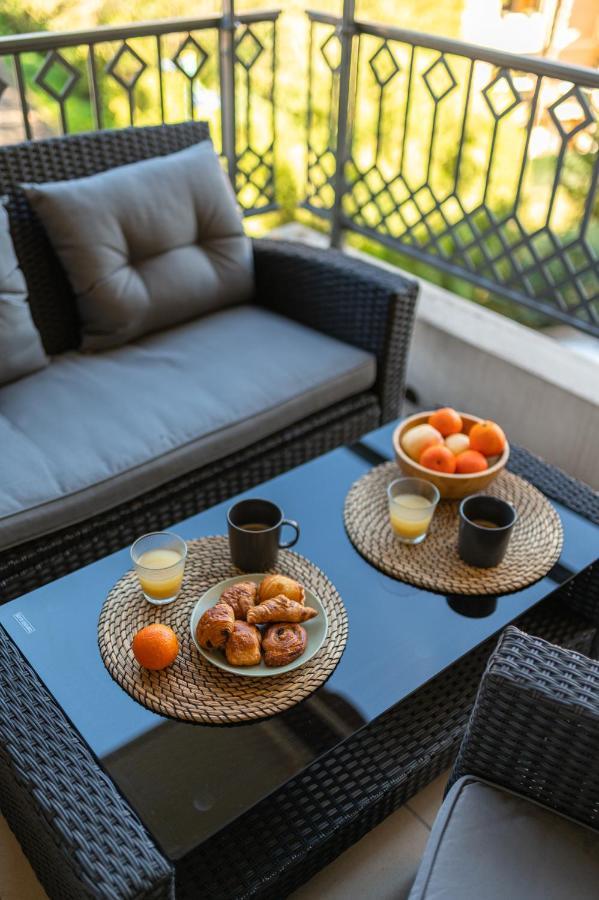 מנטון Appartement Familial, Terrasse, Val Des Castagnins מראה חיצוני תמונה